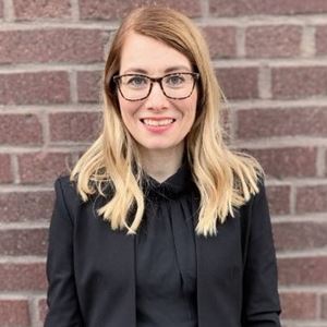 Elliz Hårmode Eleonore Frisör med mästarbrev